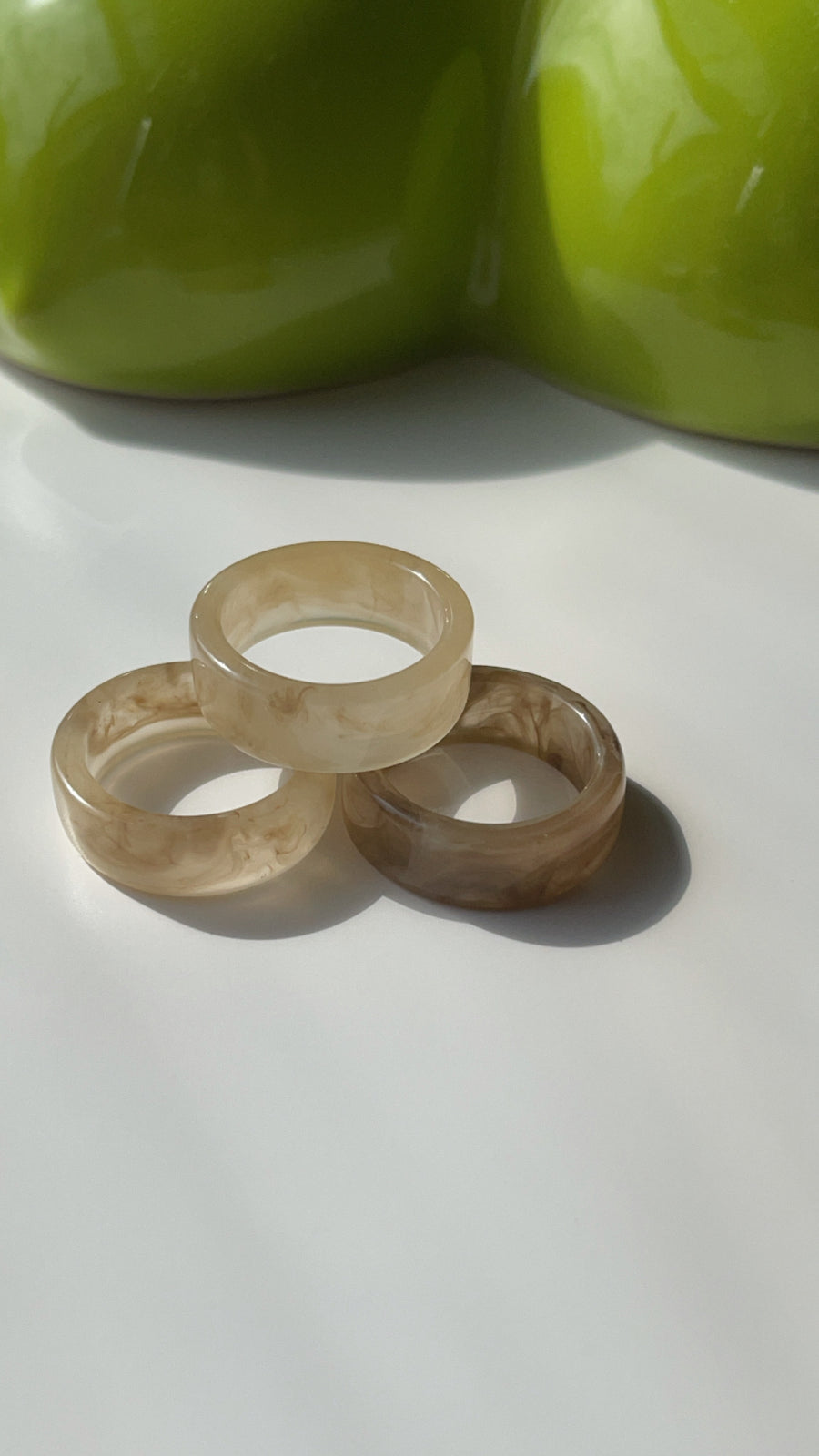 Nude marble ring